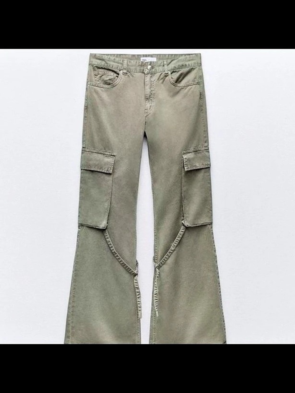 Zara Women's Wide Leg Cargo Pants in Green